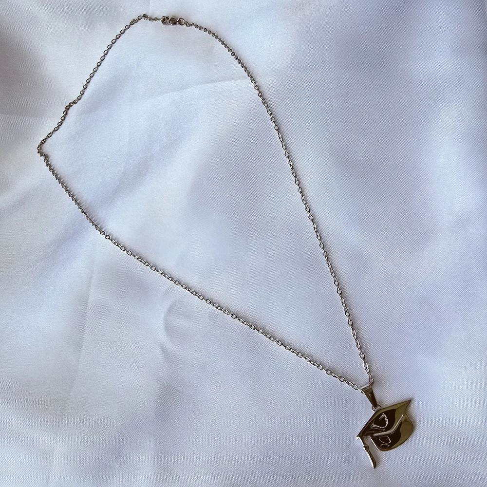 NEW Graduation Cap Pendant Necklace - Silver‎ Tone